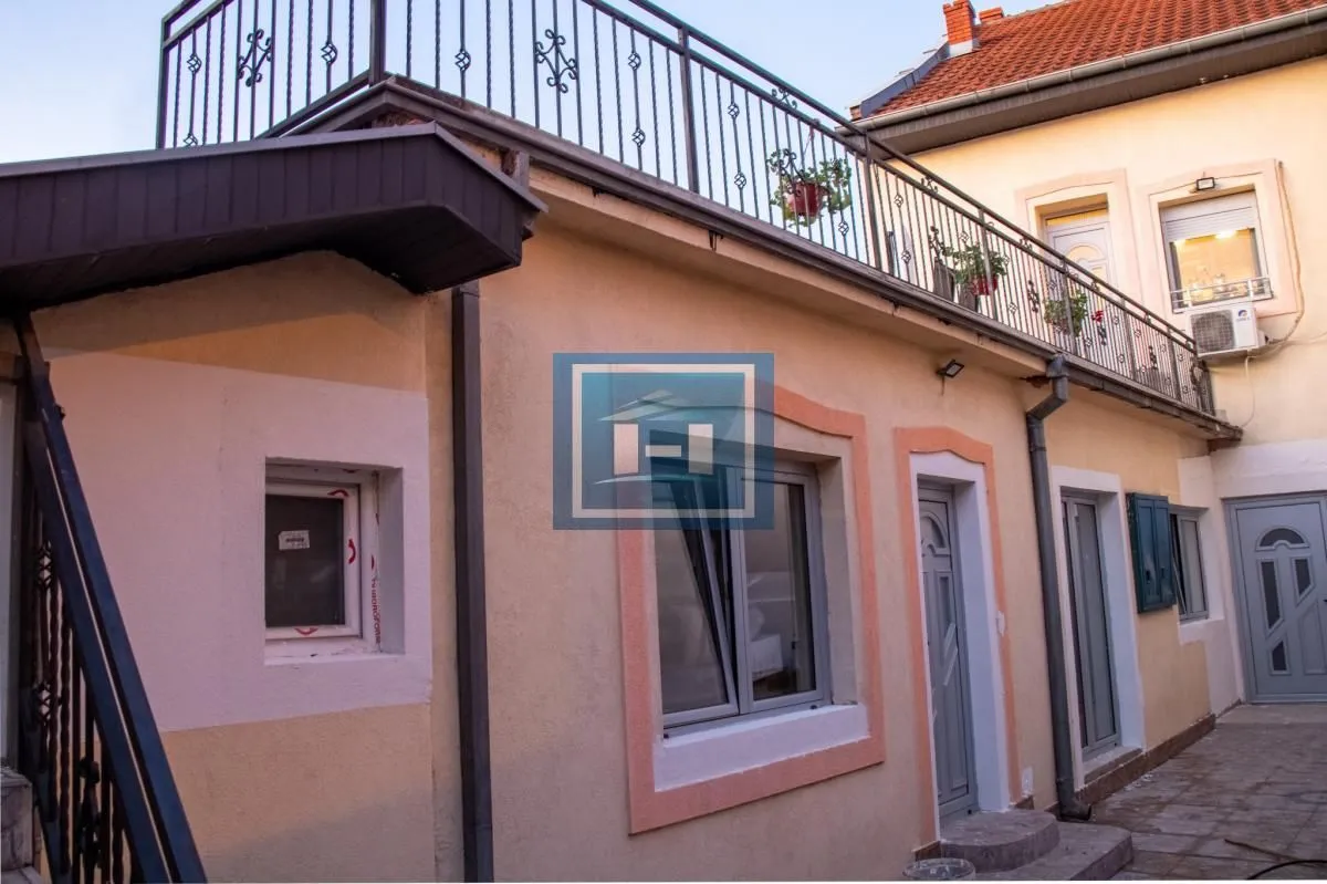 Sale, office space, 241m², Centar, Jagodina