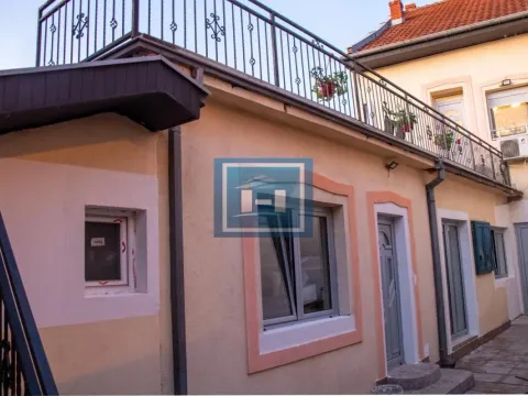 Prodaja, poslovni prostor, 241m², Centar, Jagodina - image 3