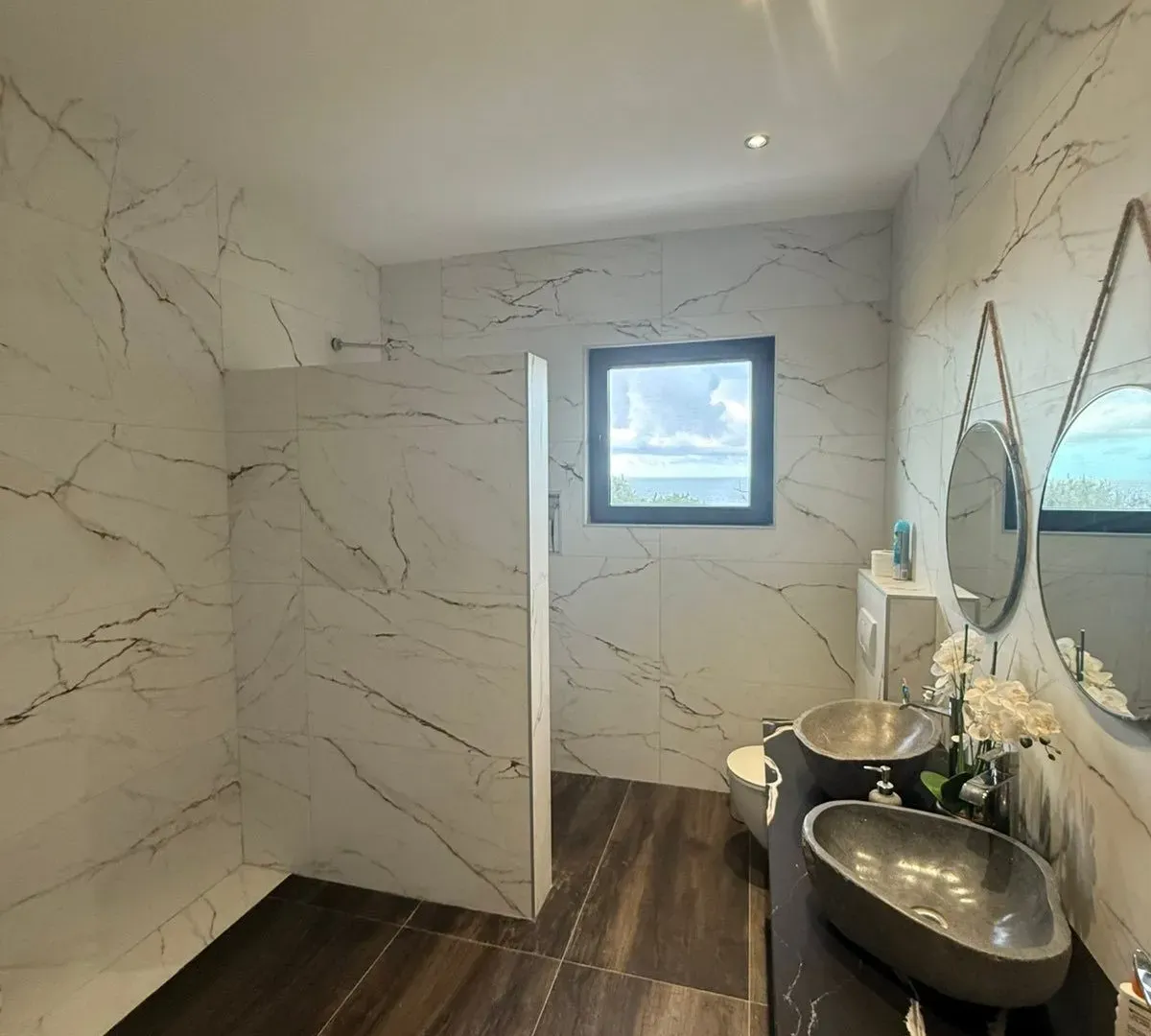 Sale, house, 250m², Utjeha, Bar