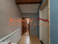 Prodaja, trosoban stan, 115m², Petlovo Brdo, Beograd - image 19