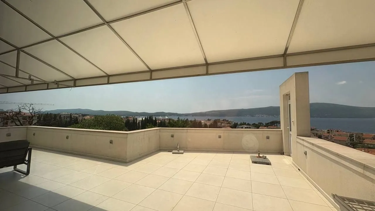 Rent, two bedroom apartment, 100m², Tivat, Crna Gora