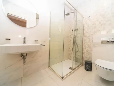 Rent, two bedroom apartment, 70m², Central Point, Podgorica - image 9