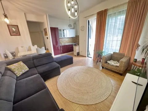 Sale, one bedroom apartment, 51m², Bečići, Budva - image 3