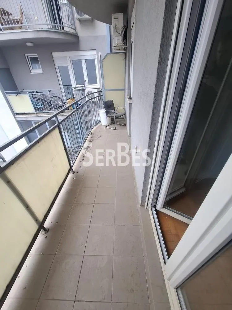 Prodaja, trosoban stan, 78m², Centar, Novi Sad