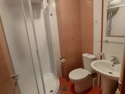 Izdavanje, trosoban stan, 105m², Preko Morače, Podgorica - image 2