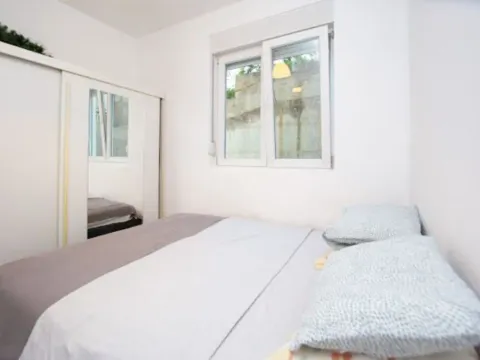 Sale, one bedroom apartment, 29m², Centar, Tivat - image 11