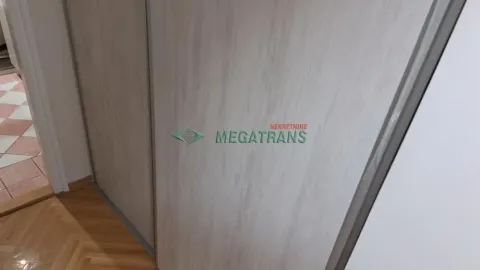 Izdavanje, trosoban stan, 72m², Centar, Novi Sad - image 13