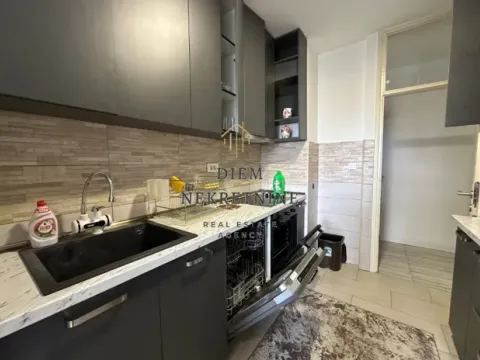 Izdavanje, dvosoban stan, 100m², Preko Morače, Podgorica - image 12