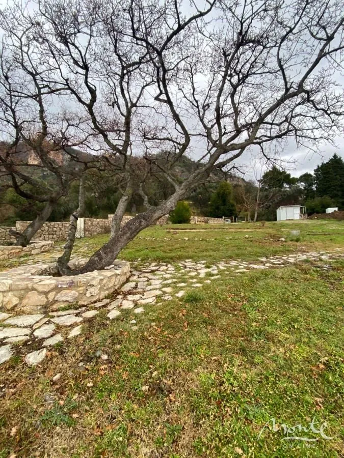 Prodaja, plac, 2600m², Šušanj, Bar