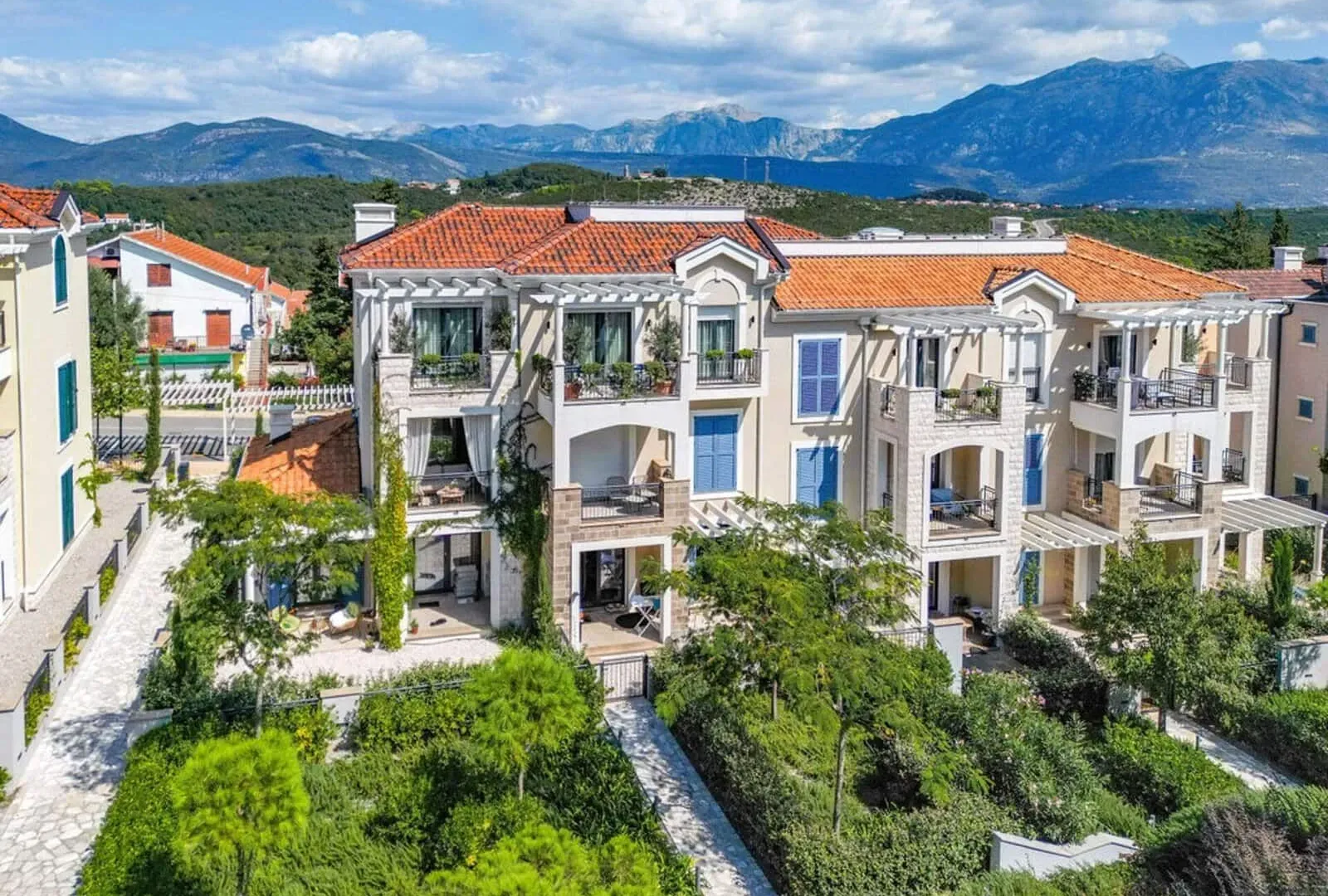 Prodaja, jednosoban stan, 71m², Luštica Bay, Tivat