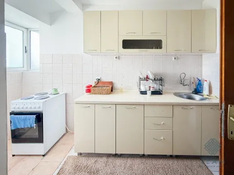 Prodaja, jednosoban stan, 55m², Stari Aerodrom, Podgorica - image 5