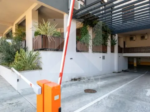 Prodaja, trosoban stan, 96m², Gornja Gorica, Podgorica - image 20