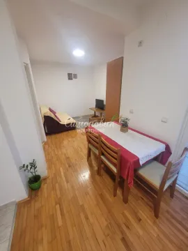 Rent, one bedroom apartment, 29m², Petlovo Brdo, Beograd - image 6