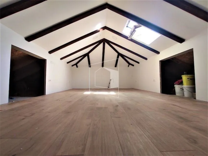 Prodaja, kuća, 150m², Dalmatinska ulica, Podgorica