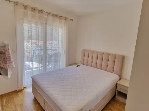 Izdavanje, jednosoban stan, 47m², Budva, Crna Gora - image 21