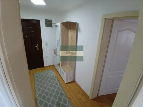 Prodaja, jednosoban stan, 40m², Kajsijar, Jagodina - image 7