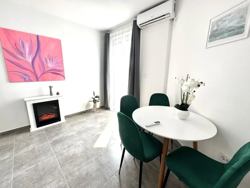 Prodaja, garsonjera, 34m², Igalo, Herceg Novi