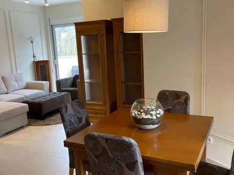 Rent, two bedroom apartment, 60m², Škaljari, Kotor - image 2