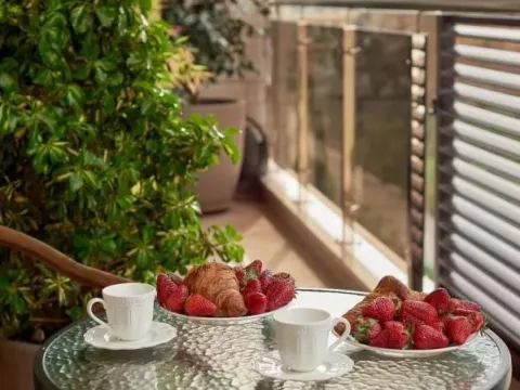 Sale, one bedroom apartment, 68m², Bečići, Budva - image 5