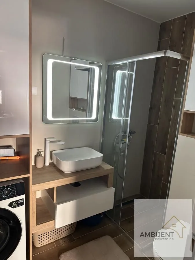 Prodaja, dvosoban stan, 52m², Višnjička Banja, Palilula Sve Podlokacije