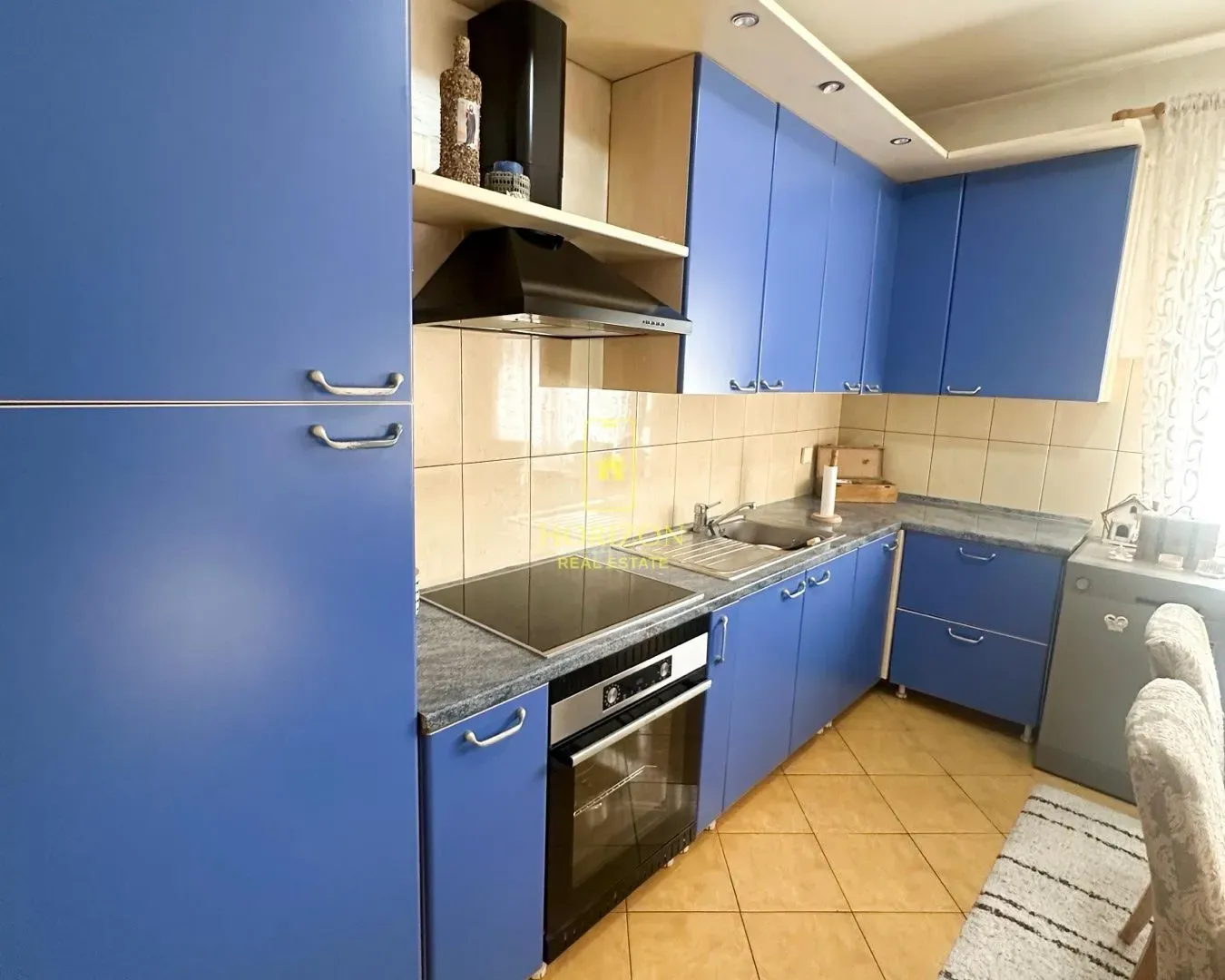 Prodaja, kuća, 191m², Tološi, Podgorica