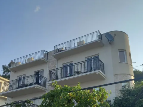 Prodaja, kuća, 200m², Bar, Crna Gora - image 10