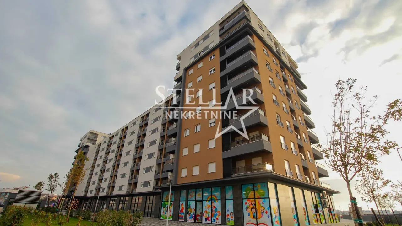 Rent, office space, 112m², Stari Aerodrom, Podgorica