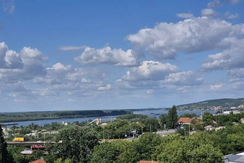 Prodaja, trosoban stan, 71m², Hala Pionir, Palilula Sve Podlokacije