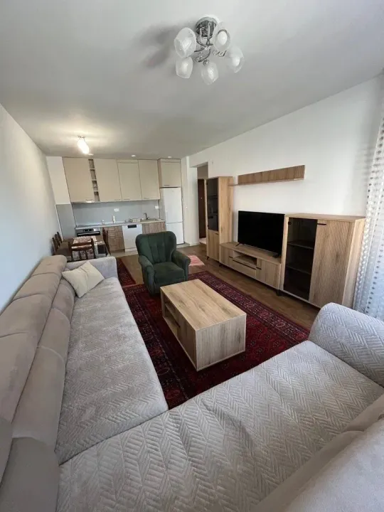 Izdavanje, dvosoban stan, 64m², Stari Aerodrom, Podgorica