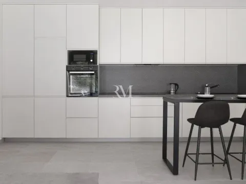 Rent, one bedroom apartment, 73m², Škaljari, Kotor - image 6