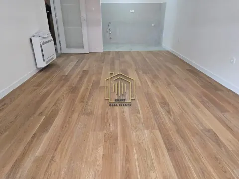 Izdavanje, dvosoban stan, 72m², Central Point, Podgorica - image 2