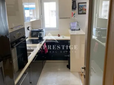 Izdavanje, dvosoban stan, 70m², City Kvart, Podgorica - image 10