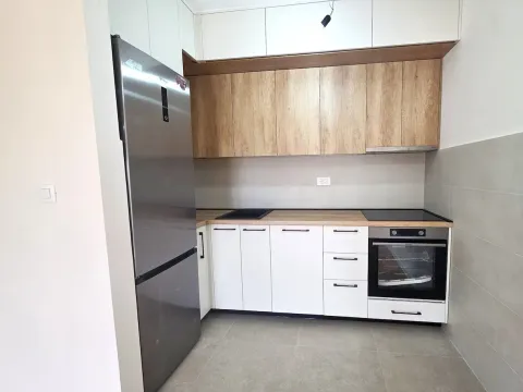 Izdavanje, stan, 40m², Tuški Put, Podgorica - image 2