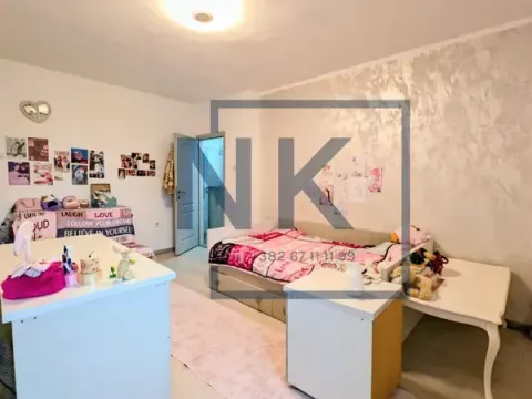 Rent, three bedroom apartment, 100m², Pejton, Podgorica - image 11