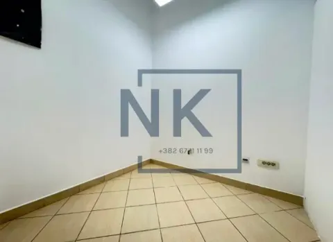 Rent, office space, 25m², Stari Aerodrom, Podgorica - image 3