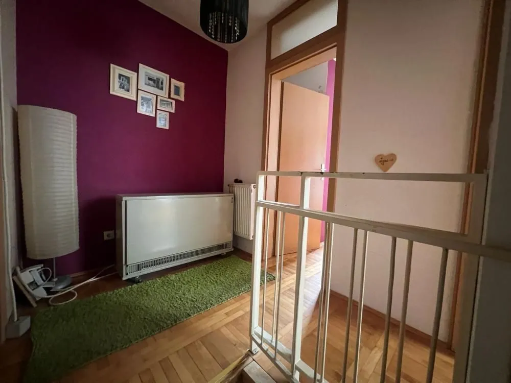 Sale, three bedroom apartment, 82m², Brace Jerković, Voždovac Sve Podlokacije