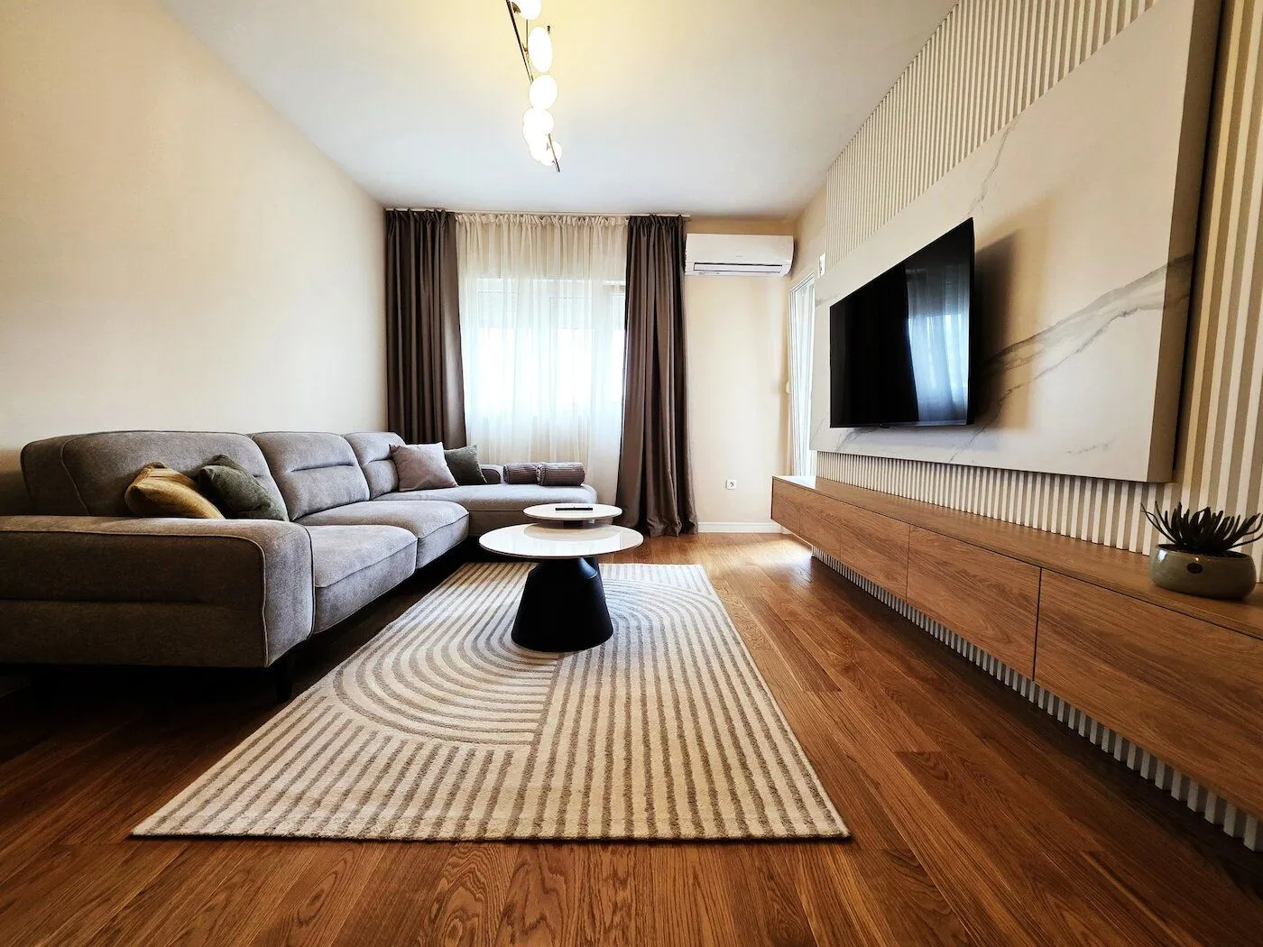 Rent, apartment, 50m², Central Point, Podgorica