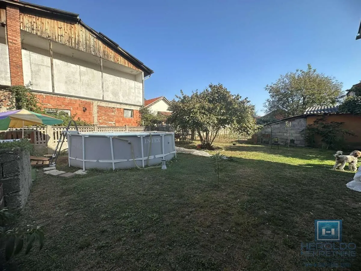 Sale, house, 215m², Ćuprija, Srbija