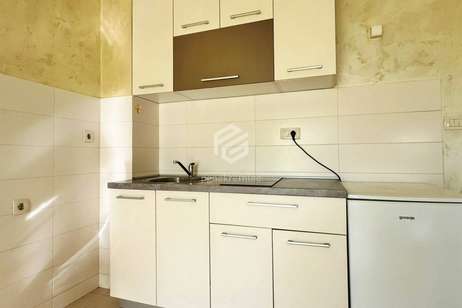 Sale, apartment, 29m², Stari Aerodrom, Podgorica