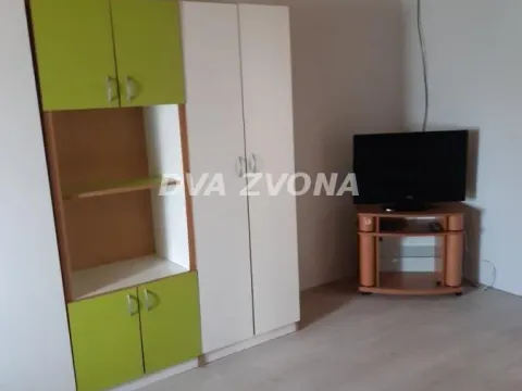 Prodaja, kuća, 199m², Bečej, Novi Sad - image 10