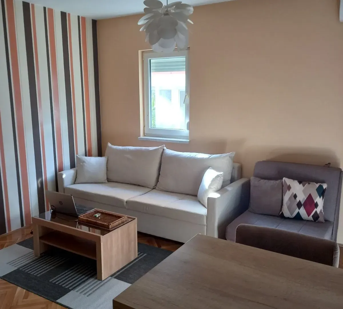 Rent, studio apartment, 29m², Podkošljun, Budva
