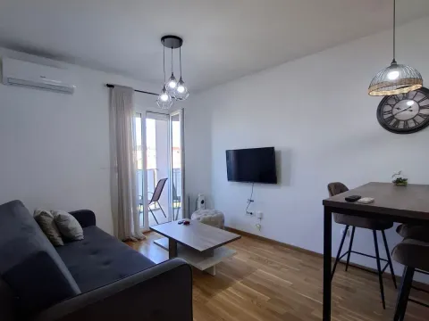 Izdavanje, jednosoban stan, 37m², Zabjelo, Podgorica - image 3