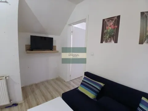 Rent, one bedroom apartment, 37m², Levač, Jagodina - image 5