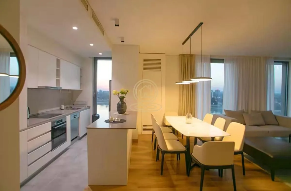 Rent, four bedroom apartment, 144m², Savski Venac, Beograd