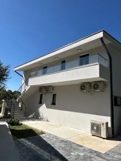 Rent, office space, 61m², Kličevo, Nikšić