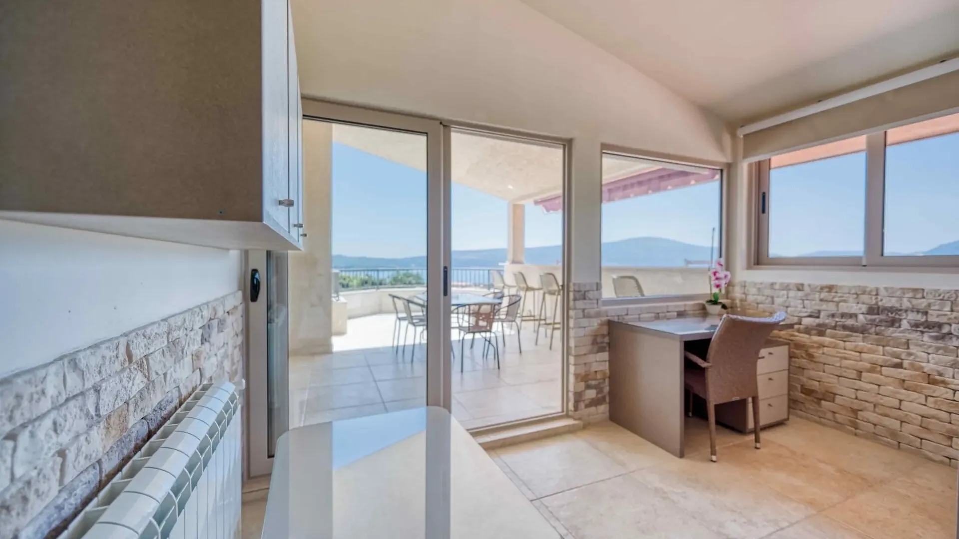 Prodaja, kuća, 466m², Mažina, Tivat