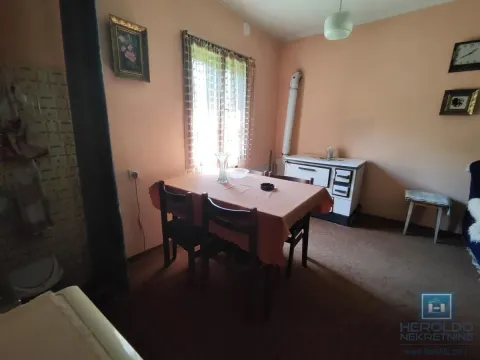 Prodaja, kuća, 100m², Lovci, Jagodina - image 12