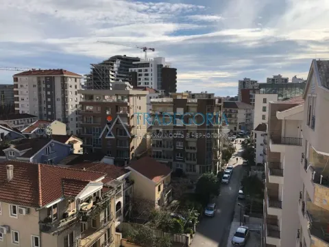 Prodaja, dvosoban stan, 87m², Budva, Crna Gora - image 31