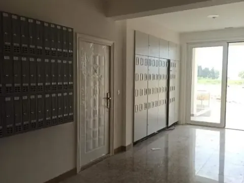 Prodaja, garsonjera, 40m², Šušanj, Bar - image 5