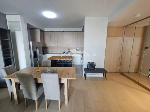 Prodaja, četvorosoban stan, 108m², Savski Venac, Beograd - image 3